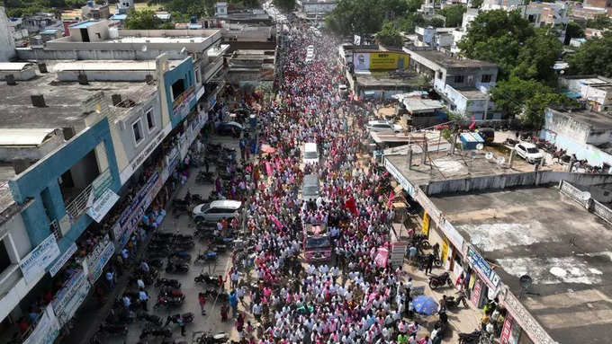 మునుగోడు ఉప ఎన్నిక.. భారీ ర్యాలీగా వెళ్లి నామినేషన్ దాఖలు చేసిన టీఆర్ఎస్ అభ్యర్థి