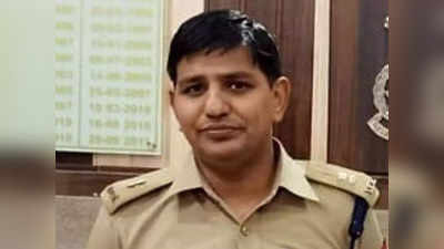 IPS Manilal Patidar Surrender: मणिलाल पाटीदार का लखनऊ कोर्ट में सरेंडर, 2020 से चल रहे थे फरार