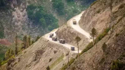 Arunachal Pradesh: अरुणाचल प्रदेश के दो युवक भारत-चीन के पास से लापता, 56 दिनों से तलाश रहे परिजन