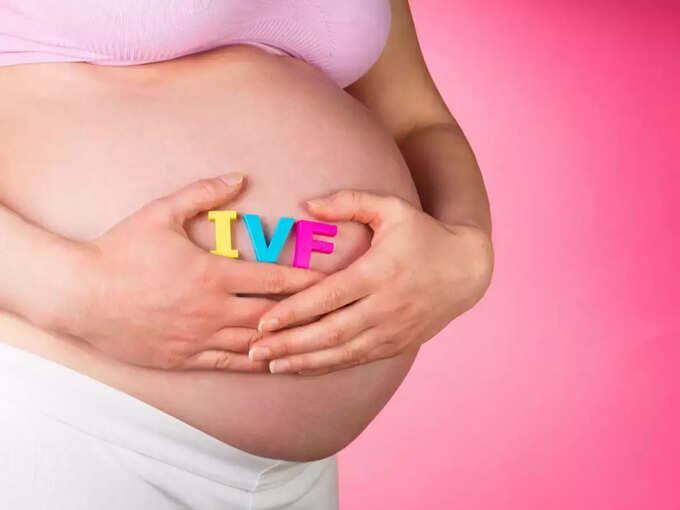 ​कसे होते IVF