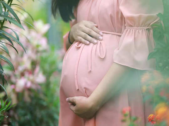 No Pregnancy Symptoms: પ્રેગ્નન્ટ હોવા છતાં એક પણ લક્ષણ નથી દેખાતા? ગાયનેકોલોજીસ્ટ પાસેથી જાણો આ સ્થિતિ વિશે માહિતી 