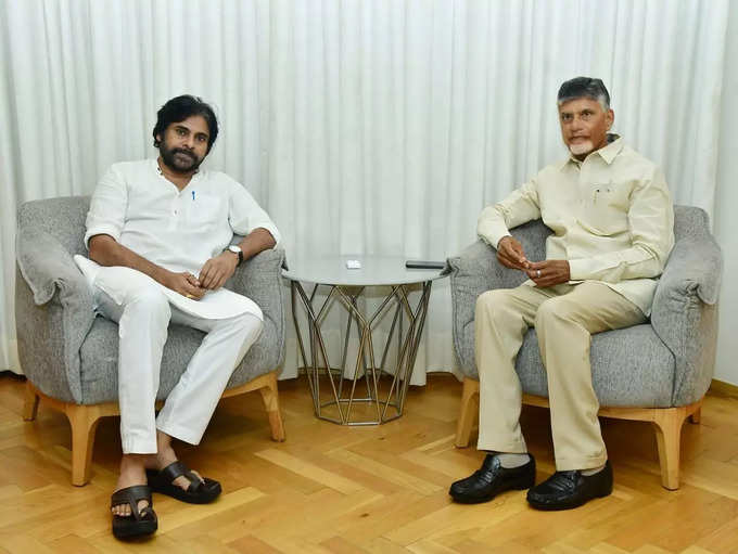 సీఎం జగన్ ఢిల్లీ పర్యటనను ప్రస్తావించిన జనసేనాని