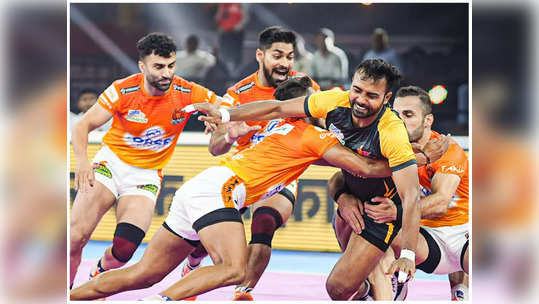 Telugu Titans పాయింట్ తేడాతో ఓటమి.. పట్టికలో కిందకి 