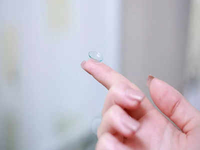 Contact lens: కాంటాక్ట్‌ లెన్స్‌ వాడే వాళ్లు ఈ జాగ్రత్తలు పాటించకపోతే.. కంటి చూపు పోతుంది జాగ్రత్త..!