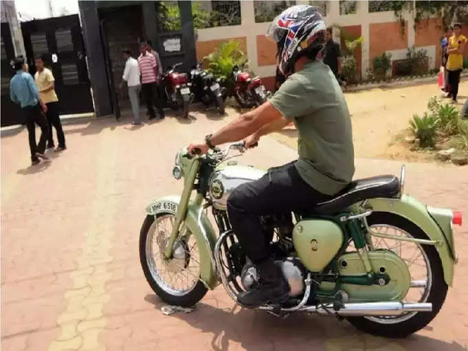 ​MS Dhoni BSA Goldstar And Royal Enfield Machismo