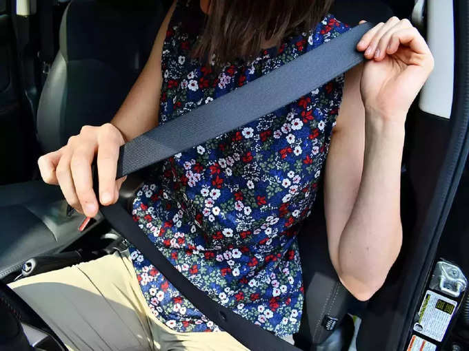 Seat Belts Compulsory For All Passengers