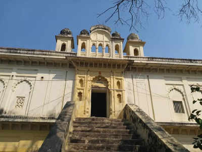 Jhansi: दिवाली पर झांसी के इस मंदिर में होती है खास पूजा, लक्ष्मीबाई से जुड़े महालक्ष्मी मंदिर की ये कहानी भी जानिए