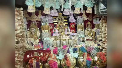 भारतातील एकमेव मंदिर जिथे देवीच्या चरणी ठेवतात करोडोंची धनदौलत, दिवाळी नंतर मिळते जशीच्या तशी परत