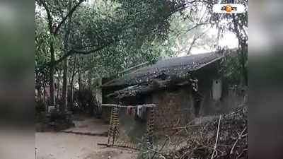 Haunted Village In West Bengal : সন্ধ্যা নামলেই বাড়ছে ভূতুড়ে কাণ্ডকারখানা! বাঁকুড়ার গ্রাম ছেড়ে পালিয়েছে অনেকেই