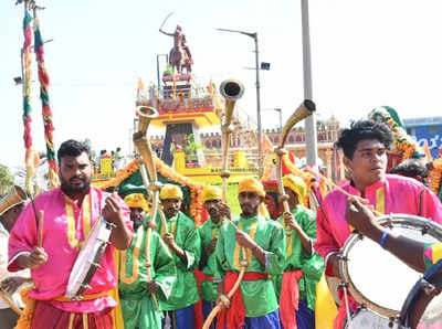 ಬೆಳಗಾವಿಯಲ್ಲಿ ರಾಣಿ ಚನ್ನಮ್ಮ ವಿಜಯೋತ್ಸವ ಆರಂಭ; ಮೊದಲ ಬಾರಿ ಆನೆ ಮೇಲೆ ಚನ್ನಮ್ಮಾಜಿಯ ಭವ್ಯ ಮೆರವಣಿಗೆ