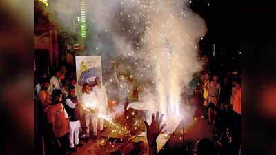 Kali Puja Fire Crackers: কালীপুজোয় রাজ্যে কখন ফাটানো যাবে বাজি? জানুন