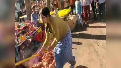 हाथ में वाइपर, स्ट्रीट वेंडर्स बने निशाना, गोमतीनगर थाने में ऐसा केस दर्ज... चर्चा में आ गई ये महिला डॉक्टर