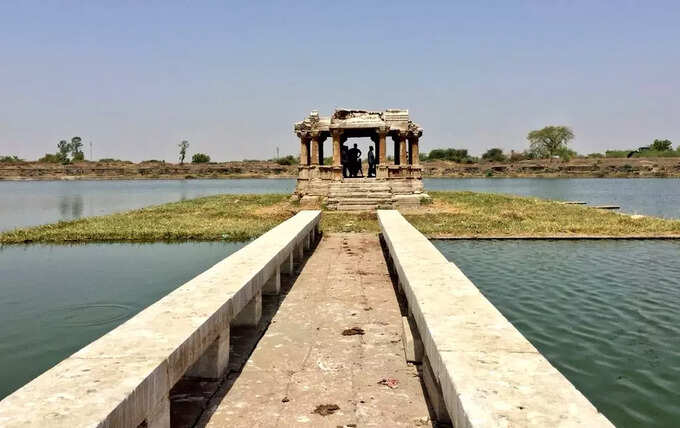 Malav-Talav-Lake