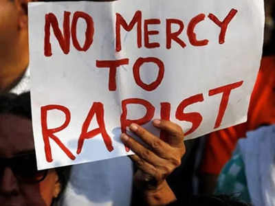 Ajmer Gangrape News : 19 साल की युवती से गैंगरेप, आरोपियों ने पति को अश्लील वीडियो भेजकर दी धमकी