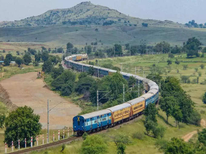 दिल्ली से भागलपुर के लिए स्पेशल ट्रेन