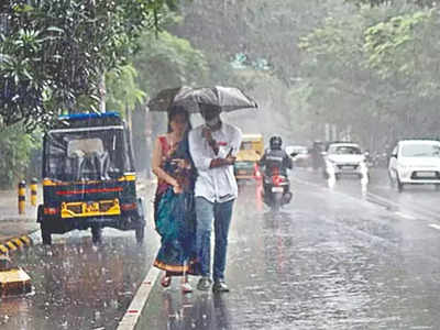 Rain In Kerala: തുലാവർഷം തമിഴ്നാട് തീരം തൊട്ടു, നാളെയോടെ കേരളത്തിലേക്ക്; യെല്ലോ അലർട്ട്