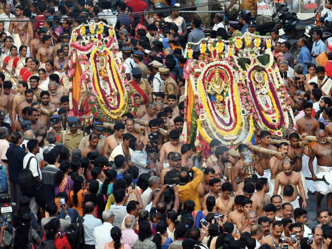 alpasi arattu procession