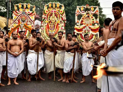 Lord Vishnu Procession: স্নানে যাবেন শ্রীবিষ্ণু, তাই কেরালায় ৫ ঘণ্টার জন্য বন্ধ করা হয় বিমান চলাচল!