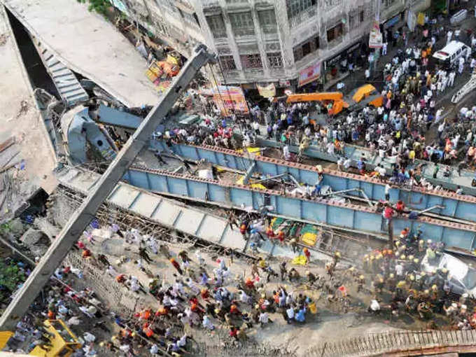 कोलकाता-विवेकानंद फ्लाइओवर हादसा (2016) - Kolkata-Vivekananda Flyover Incident