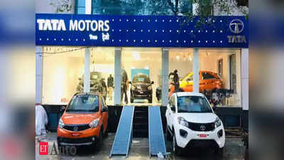 Tata Motors: కార్ల కొనుగోలుదారులకి షాకిచ్చిన టాటా మోటార్స్.. సోమవారం నుంచి  ఇక బాదుడే బాదుడు!