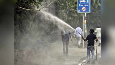 Delhi Pollution News: दिल्ली में 30 डिग्री तापमान में लोगों को आ रहे पसीने, स्मॉग बन रहा परेशानी, जानिए एक्सपर्ट्स ने क्या कहा