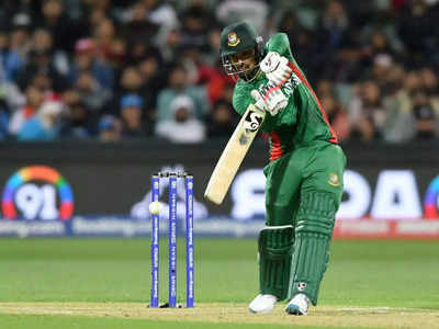 Pakistan vs Bangladesh: पाकिस्तान और बांग्लादेश के मैच का लाइव स्कोरकार्ड 