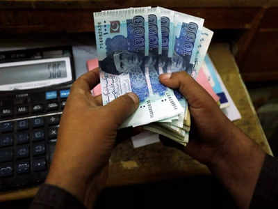 पाकिस्तान पुलिस अधिकारियों के बैंक खातों में कौन जमा कर रहा करोड़ों? सैलरी के साथ आए 10 करोड़ रुपए