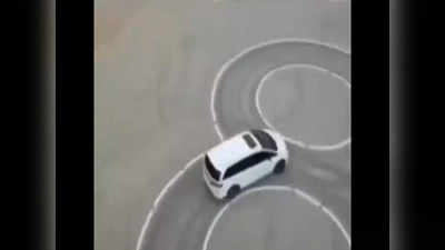 Viral Video: चीन में ड्राइविंग लाइसेंस का चक्रव्यूह टेस्ट देखिए, भारत में तो आधे फेल हो जाएं