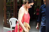 Malaika Arora With Dog: मलाइका अरोड़ा को देखते ही उनसे बच्चे की तरह लिपट गया डॉगी, सामने आई ये क्यूट तस्वीरें