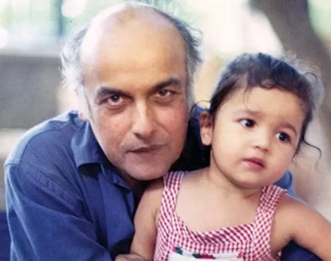 Alia Bhatt and Mahesh Bhatt Hum