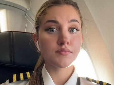 महिला पायलट के लिए खूबसूरती बनी मुसीबत, लोग समझ बैठते हैं एयरहोस्टेस