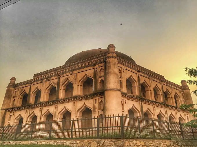 चोर गुंबद - Chor Gumbad