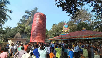 Balloon Festival - ಇದು ಬಲೂನ್ ಜಾತ್ರೆ! ಬಲೂನ್ ಸಮುದ್ರದಲ್ಲಿ ಬಿದ್ದರೆ ರೋಗ, ಸಂಕಷ್ಟಗಳೆಲ್ಲಾ ದೂರಾಗುತ್ತವೆಂಬ ನಂಬಿಕೆ  ಇಲ್ಲಿನ ಗ್ರಾಮಸ್ಥರದ್ದು!