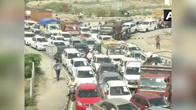 Ghaziabad Traffic: गाजियाबाद से दिल्‍ली की राह दूभर, चिपियाना बुजुर्ग ROB से भी दूर नहीं हुआ हाइवे का जाम