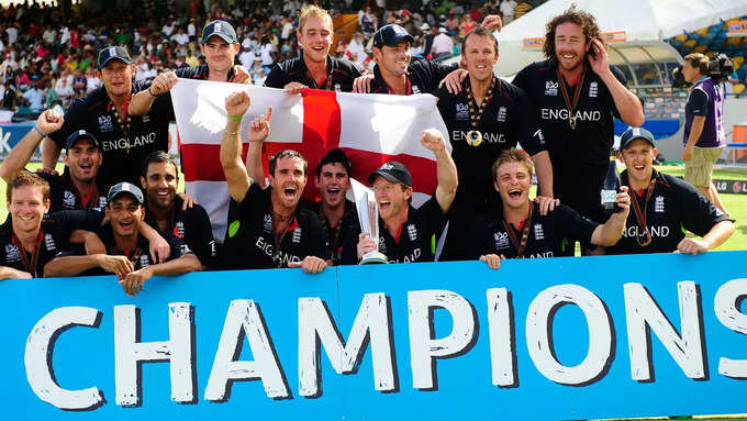 ​2010 में इंग्लैंड पहली बार चैंपियन