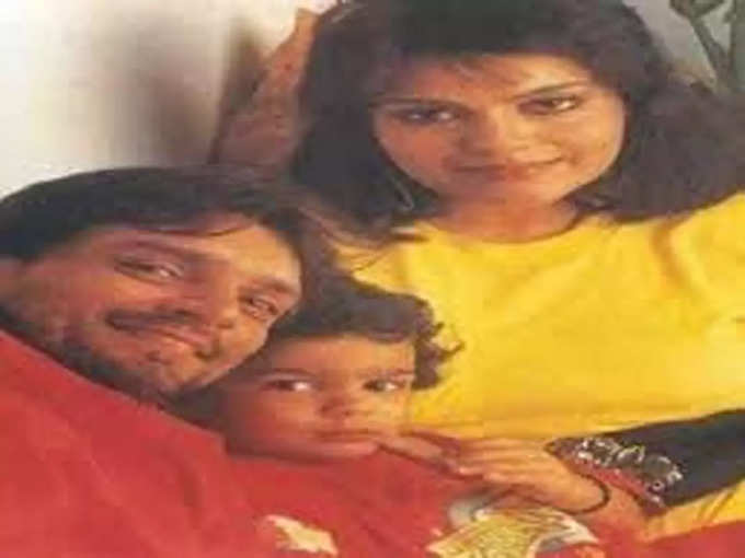 Zeenat Aman family