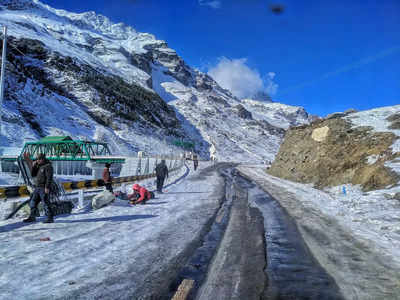 Leh-Manali: హిమాచల్‌లో భారీ హిమపాతం.. లేహ్-మనాలీ రోడ్డు మూసివేత