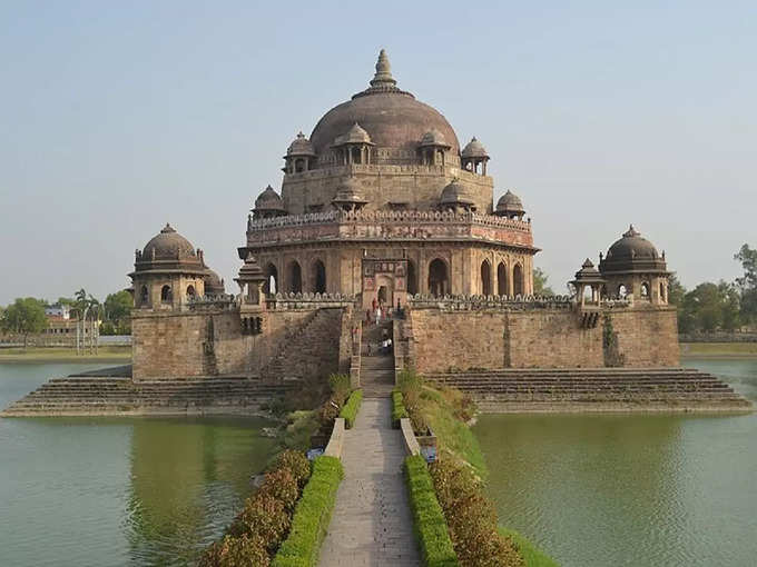 शेर शाह सूरी का मकबरा - Tomb of Sher Shah Suri