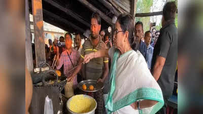West Bengal CM: టీ స్టాల్లో పకోడీలు వేసిన సీఎం... దీదీ రూటే సెపరేటు