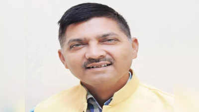 बीजेपी के पूर्व विधायक पप्पू भरतौल को जान से मारने की कोशिश, घर में घुसकर बदमाश ने की फायरिंग