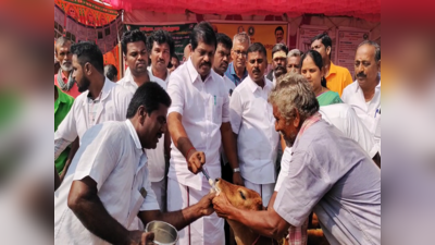 குளித்தலை கால்நடைகளுக்கான சிறப்பு மருத்துவ முகாம்; தடுப்பூசி செலுத்த அலை மோதும் கூட்டம்!