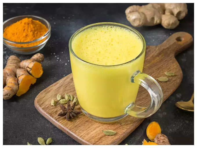 हल्दी वाला दूध (Turmeric milk)