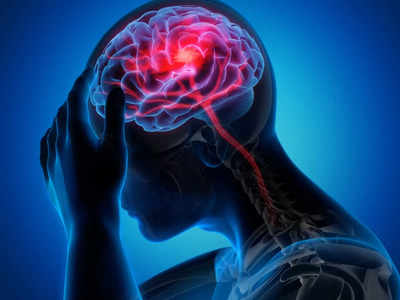 Stroke: പച്ച വെള്ളത്തില്‍ കുളിക്കുന്നവര്‍ ശ്രദ്ധിക്കുക, സ്‌ട്രോക്ക് വരാന്‍ സാധ്യത കൂടുതല്‍!