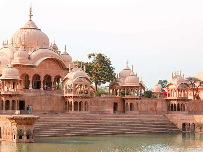 ಕುಸುಮ್ ಸರೋವರ