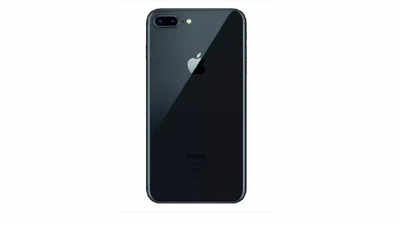 समुद्र में गिरा iPhone 8 Plus, एक साल बाद मिला सही सलामत, लोग देखकर हैरान