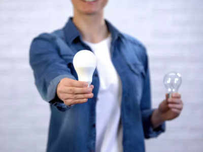 आता वीज गेली तरी घरात होणार नाही अंधार, या Emergency LED Bulb मुळे तुम्हाला मिळेल भरपूर प्रकाश