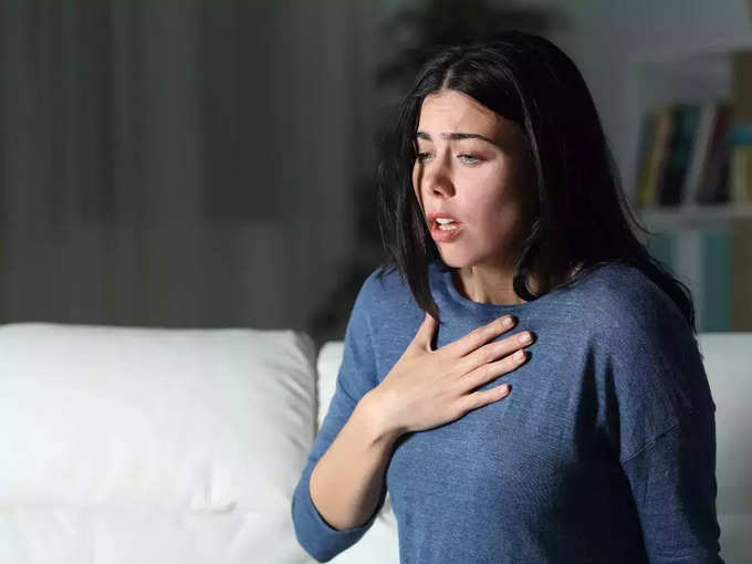 अस्थमा के गंभीर लक्षण कैसे होते हैं?