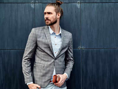 Blazer For Men : इन शानदार ब्लेजर को पहनकर वेडिंग पार्टी में दिखें हैंडसम, ये हैं 5 बेस्ट ऑप्शन