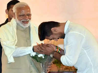 बिहार के चिराग के लिए PM मोदी का हनुमान बने रहना मजबूरी, चाचा-भतीजे को लेकर BJP की क्या है प्लानिंग?