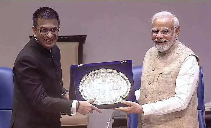 CJI and Modi pic